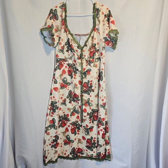 Cider 1XL Strawberry Print Lace Trim Dress Cottagecore Summer - Picture 1 of 9
